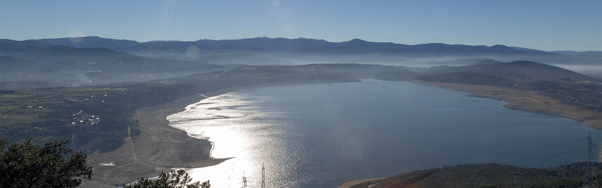 Comunidad de Regantes del Canal Alto del Bierzo: aprovechamiento de las aguas del Pantano de Bárcena, en el río Sil